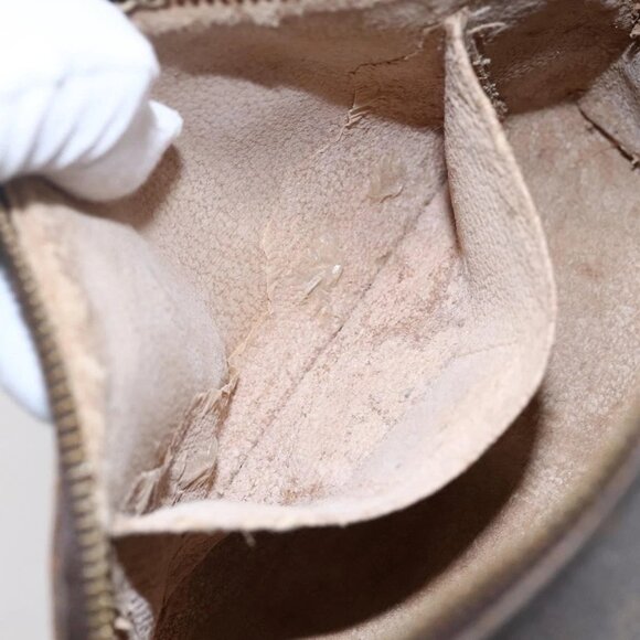 LOUIS VUITTON Monogram Pochette Cosmetic PM Pouch M43998 LV Auth 148778 - Picture 12 of 16